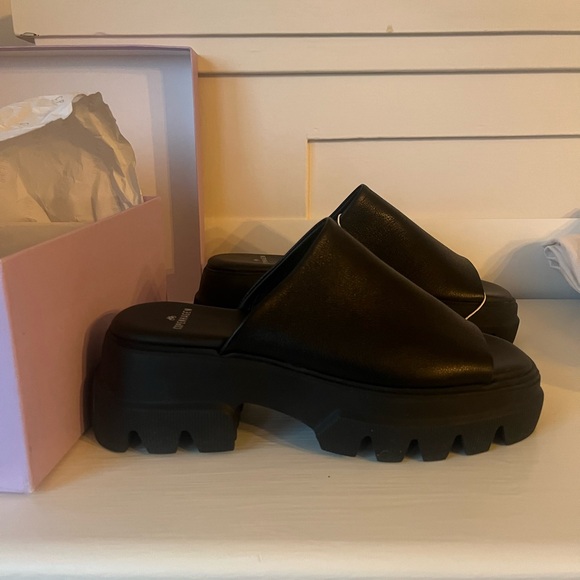 Copenhagen Studios Vitello Platform Sandal Size 38 - Picture 2 of 6